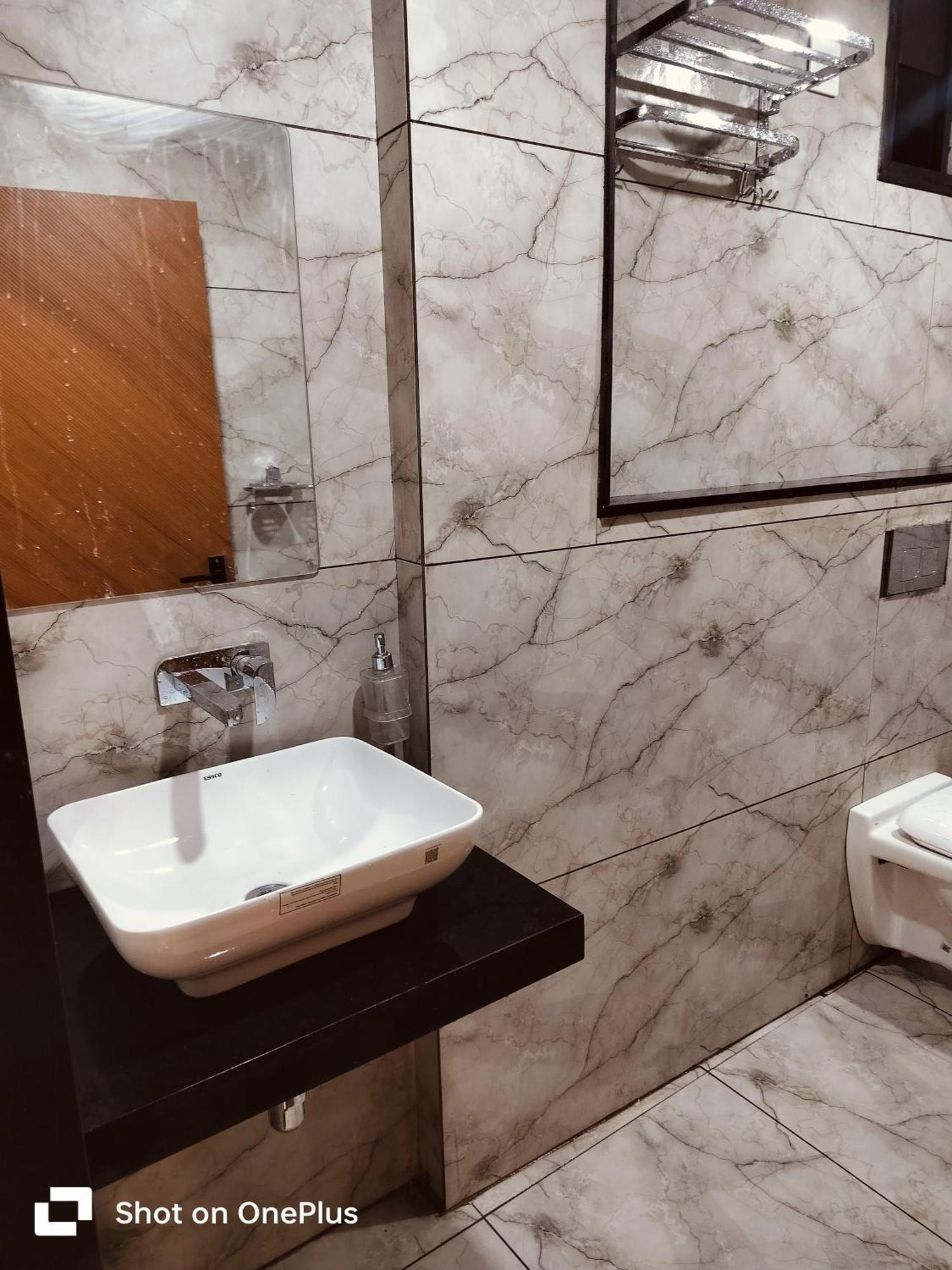 Hotel Mahalok Palace Ujjain Buitenkant foto